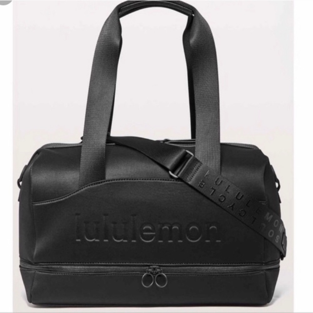 Lulu-To the Beat Duffle. Size 10x10x16